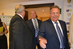 DSC_0003 (FILEminimizer)